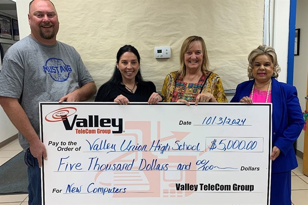 New Computers for Elfrida Valley Union High School